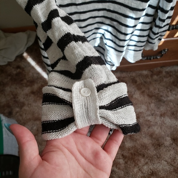 👋🏻American Rag Sweater - Picture 4 of 4